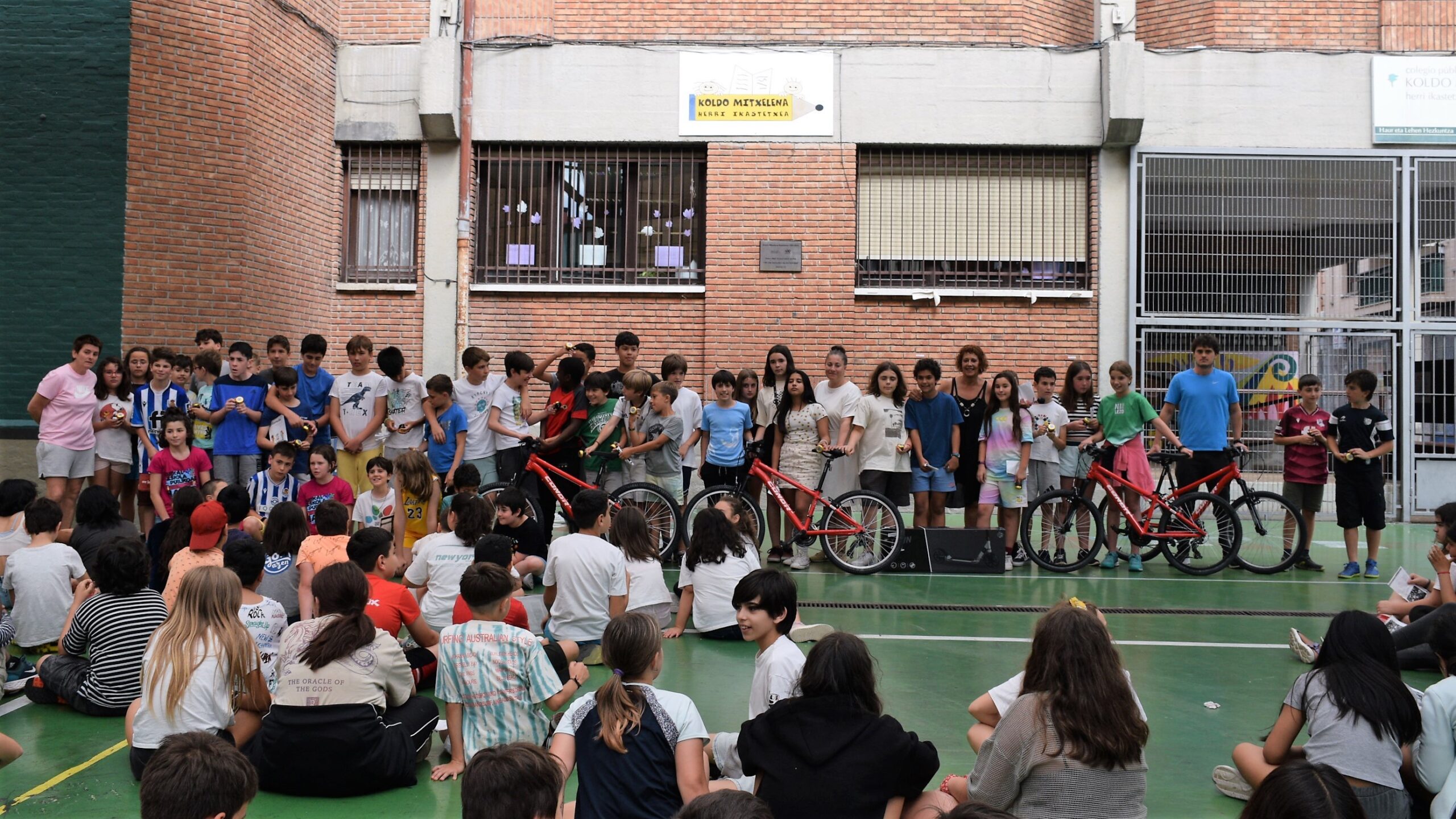 Repartidos los premios por la movilidad en Eskola Kirola de Oarsoaldea