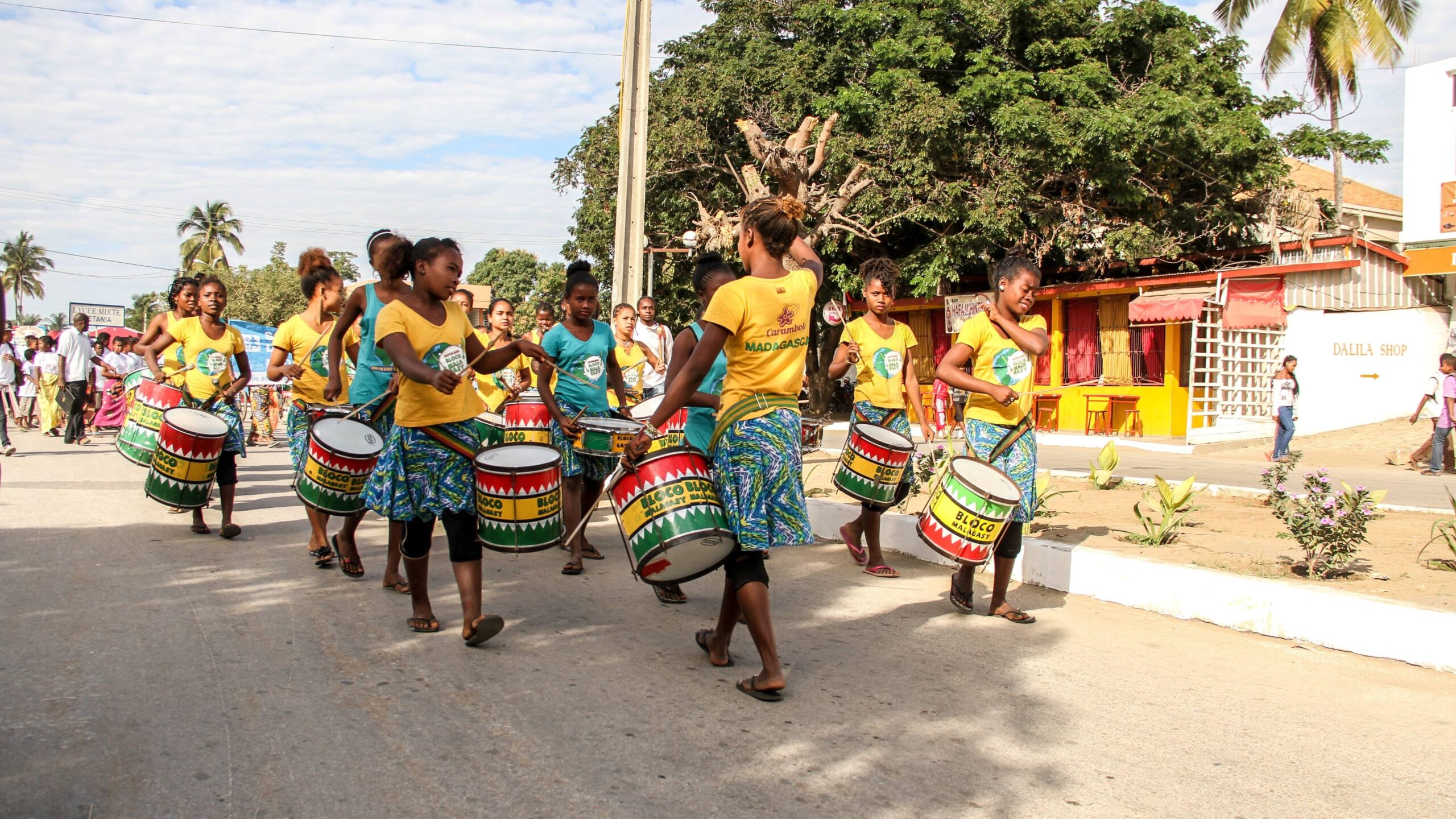 La fuerza de los tambores de Madagascar recorrerá las calles de Errenteria el 25 de julio