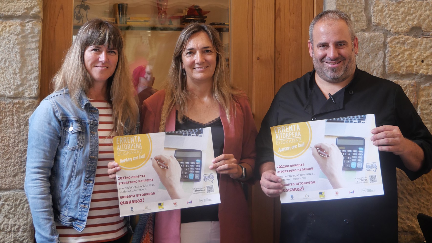 Se ha realizado una entrega de premios entre quienes han hecho la declaración de la renta en euskera en la comarca de Oarsoaldea